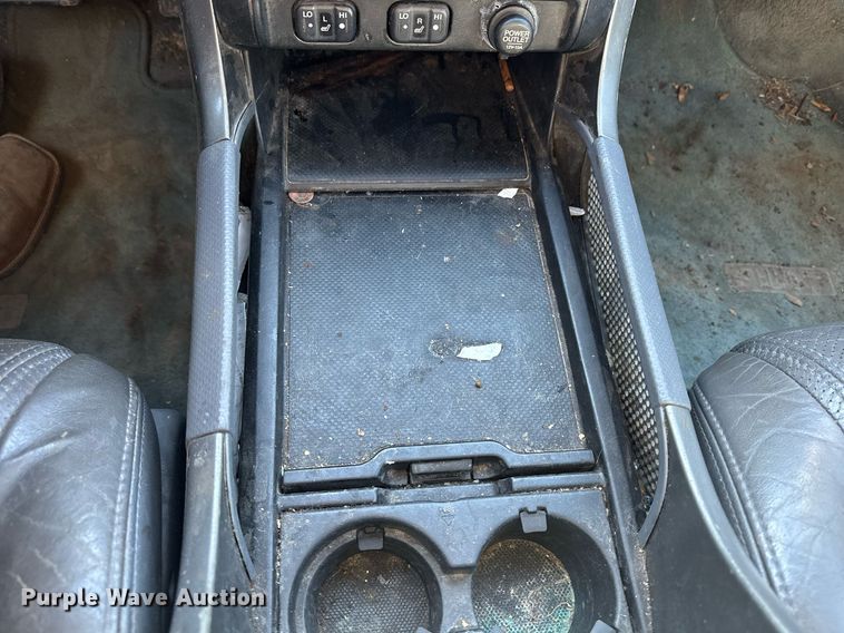 image for item DJ6238 2005 Honda  Pilot SUV