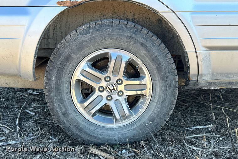 image for item DJ6238 2005 Honda  Pilot SUV