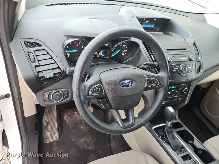 image for item DK0533 2017 Ford Escape SE SUV