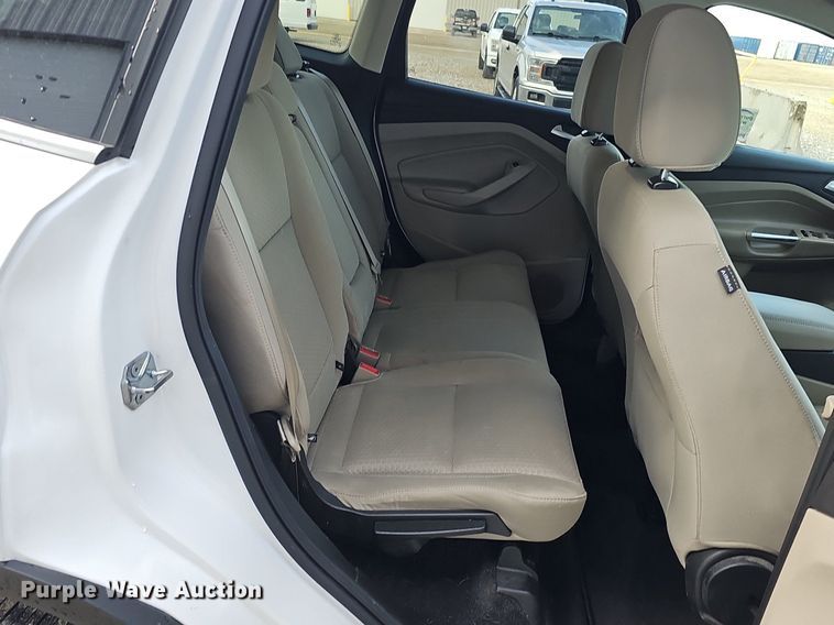 image for item DK0533 2017 Ford Escape SE SUV