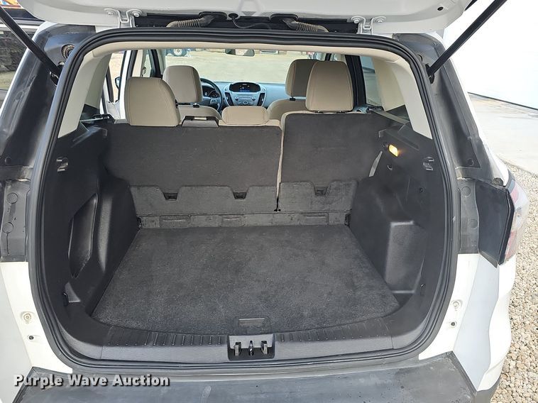 image for item DK0533 2017 Ford Escape SE SUV