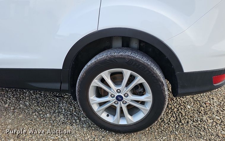 image for item DK0533 2017 Ford Escape SE SUV