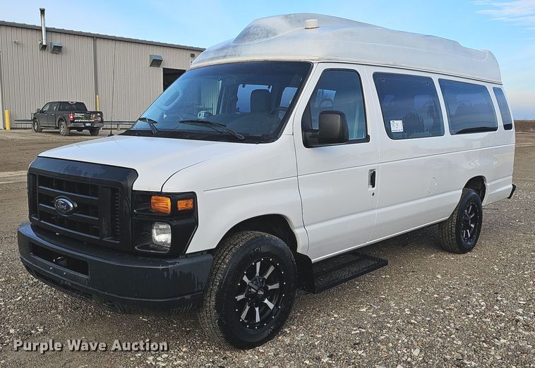 image for item DK0534 2010 Ford E350 Super Duty van