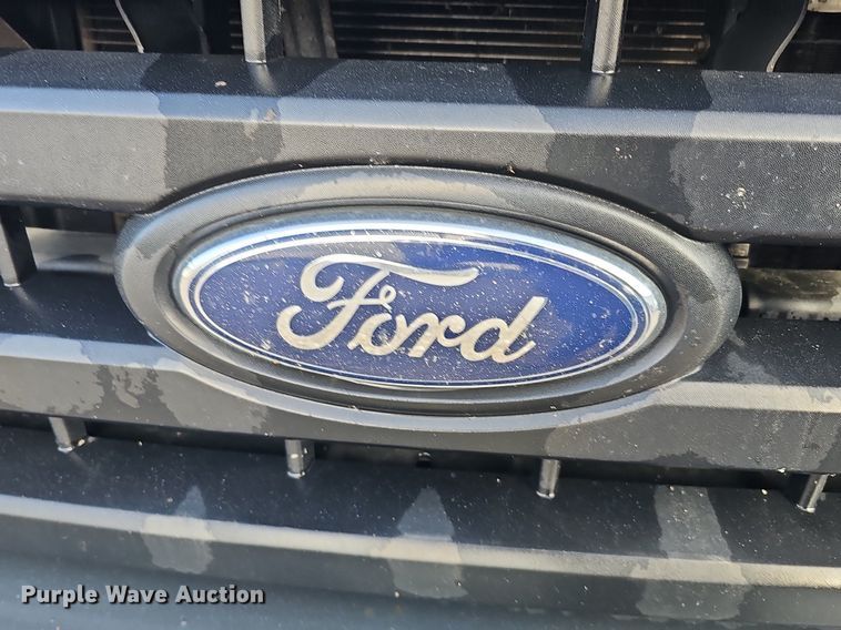 image for item DK0534 2010 Ford E350 Super Duty van