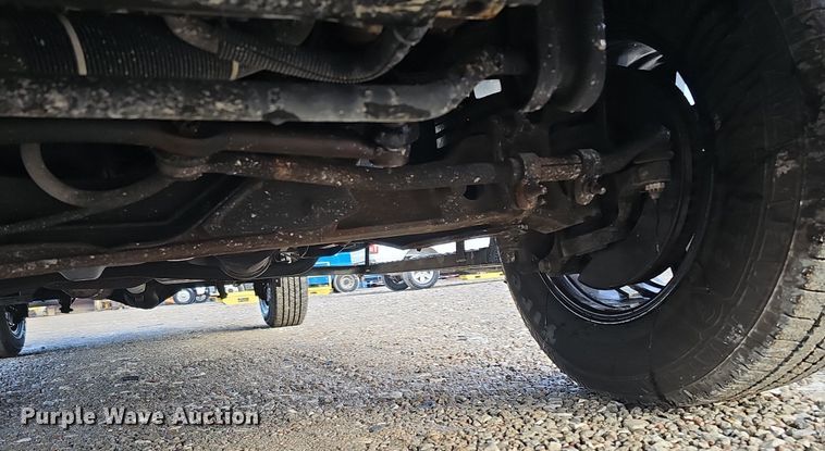 image for item DK0534 2010 Ford E350 Super Duty van