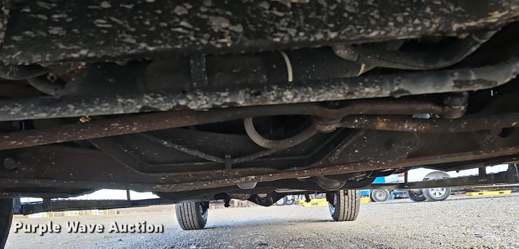 image for item DK0534 2010 Ford E350 Super Duty van