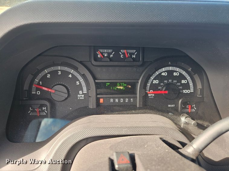 image for item DK0534 2010 Ford E350 Super Duty van