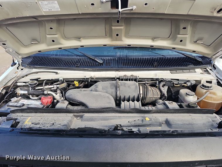 image for item DK0534 2010 Ford E350 Super Duty van