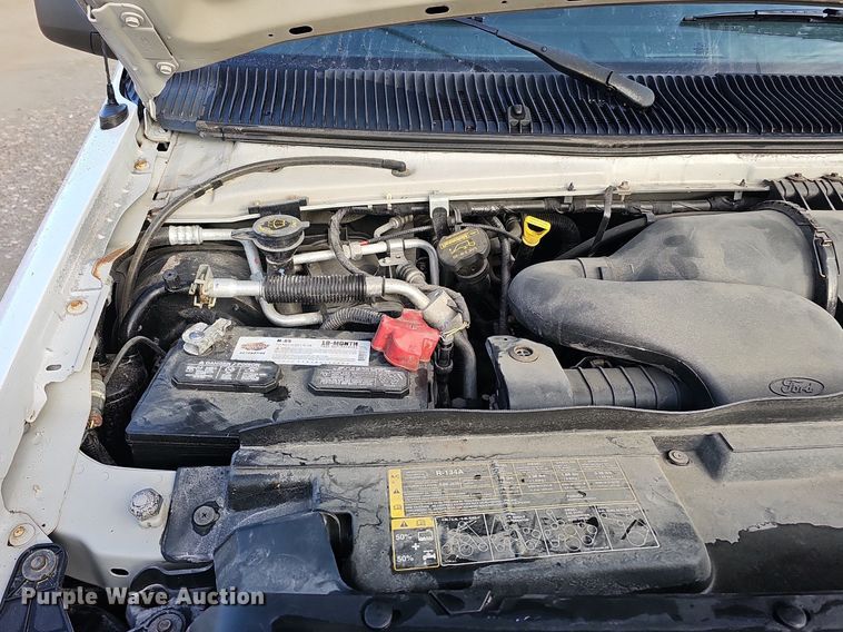 image for item DK0534 2010 Ford E350 Super Duty van