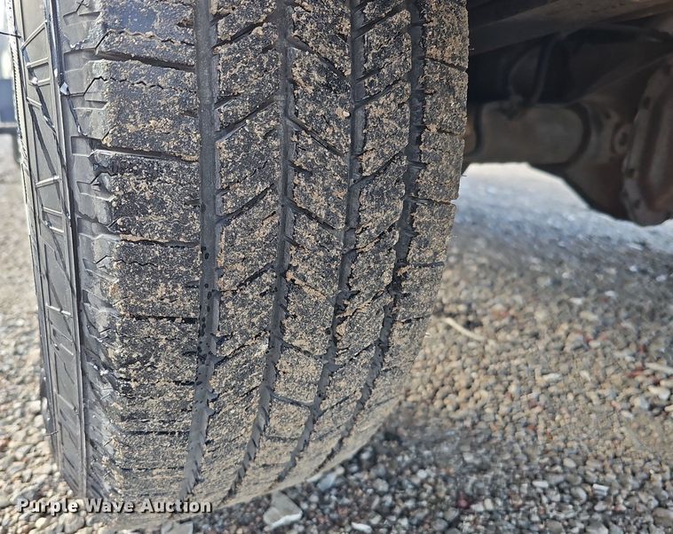 image for item DK0534 2010 Ford E350 Super Duty van