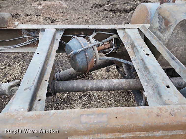 image for item DK0539 1969 Ford 700 truck cab and chassis