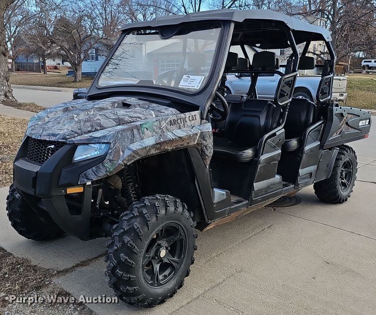 image for item DK0552 2017 Arctic Cat Crew 700 utility vehicle