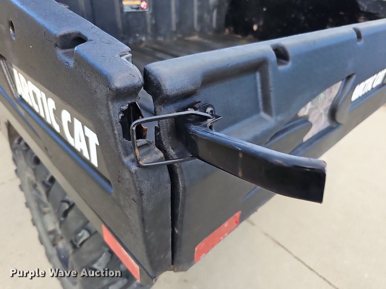 image for item DK0552 2017 Arctic Cat Crew 700 utility vehicle