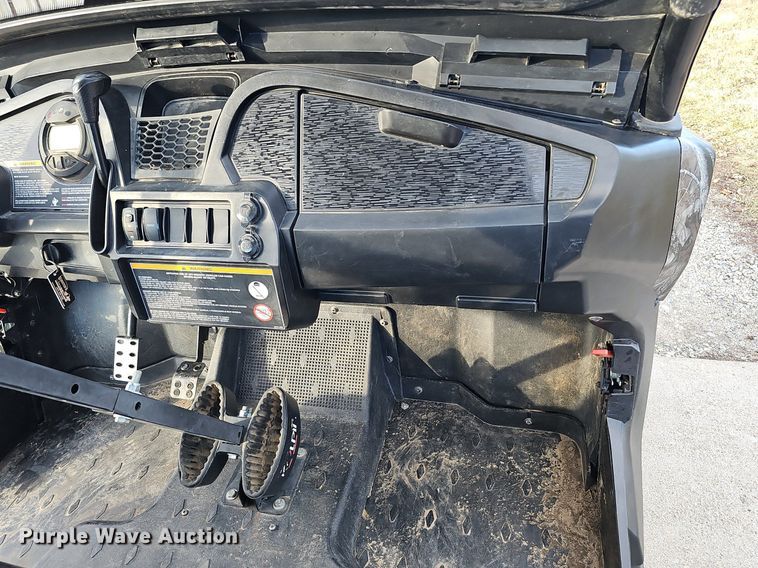 image for item DK0552 2017 Arctic Cat Crew 700 utility vehicle