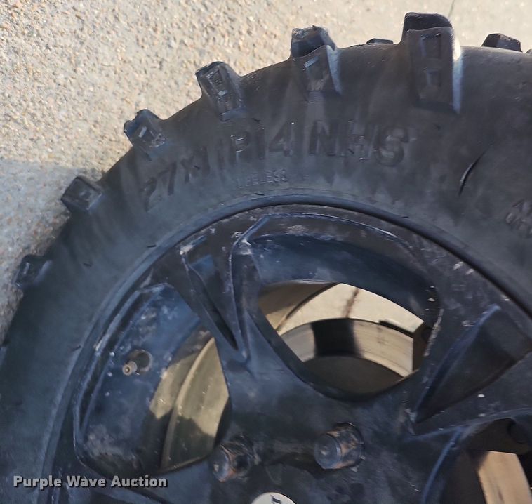 image for item DK0552 2017 Arctic Cat Crew 700 utility vehicle