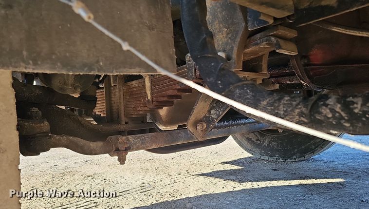 image for item DK0553 2008 Mack MRU613 refuse truck