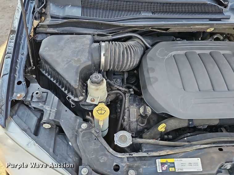 image for item DK0573 2013 Dodge Grand Caravan van