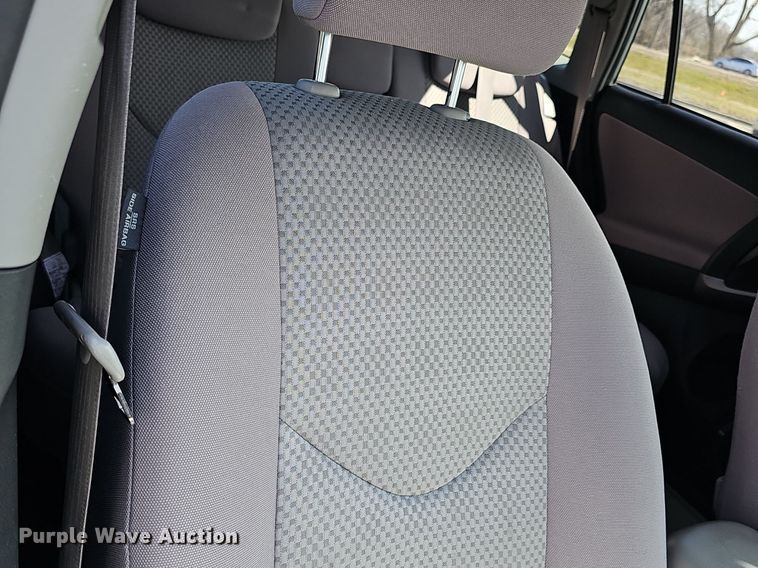 image for item DM1547 2007 Toyota  RAV4 SUV