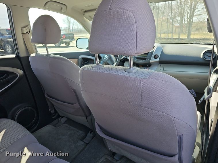 image for item DM1547 2007 Toyota  RAV4 SUV