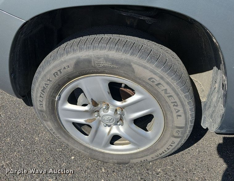 image for item DM1547 2007 Toyota  RAV4 SUV