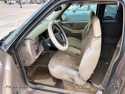 image for item DM2667 1997 Chevrolet S10 Ext. Cab pickup truck