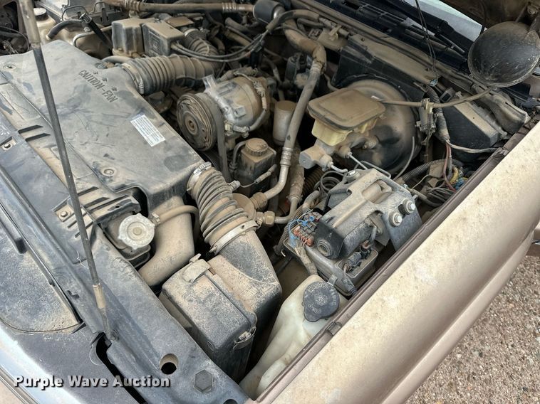 image for item DM2667 1997 Chevrolet S10 Ext. Cab pickup truck