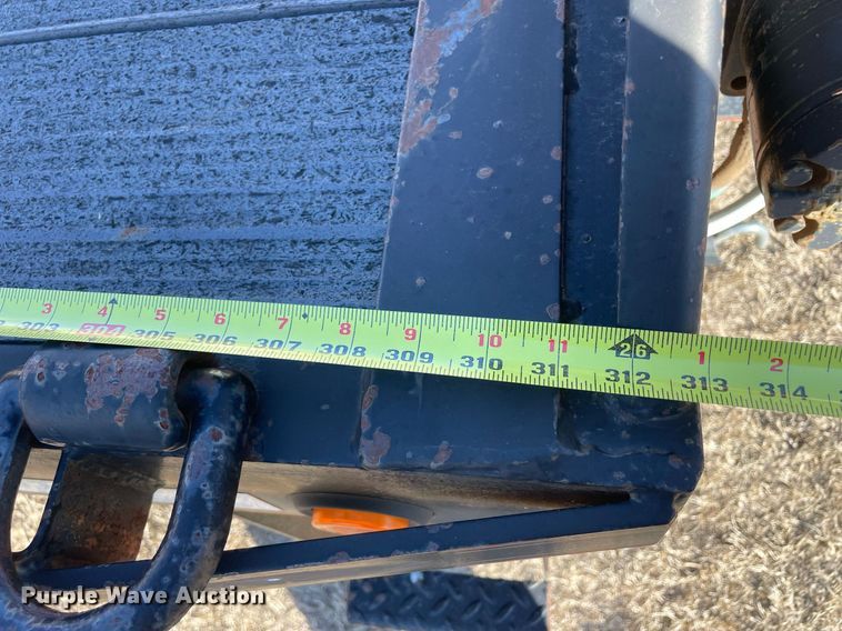 image for item DM2691 2010 Maxey tilt deck equipment trailer