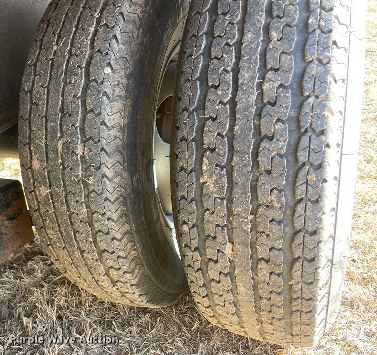 image for item DM2691 2010 Maxey tilt deck equipment trailer