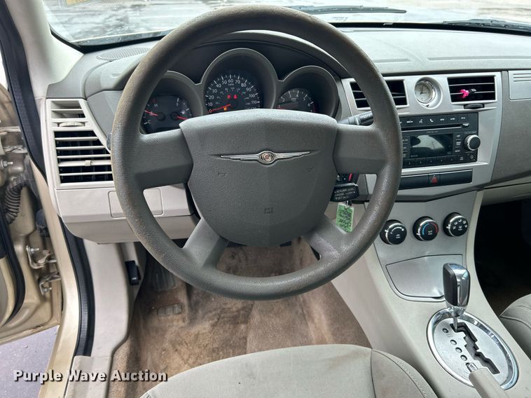 image for item DN0677 2010 Chrysler Sebring 