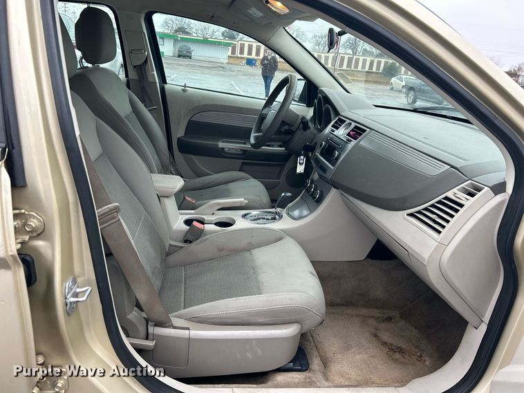 image for item DN0677 2010 Chrysler Sebring 