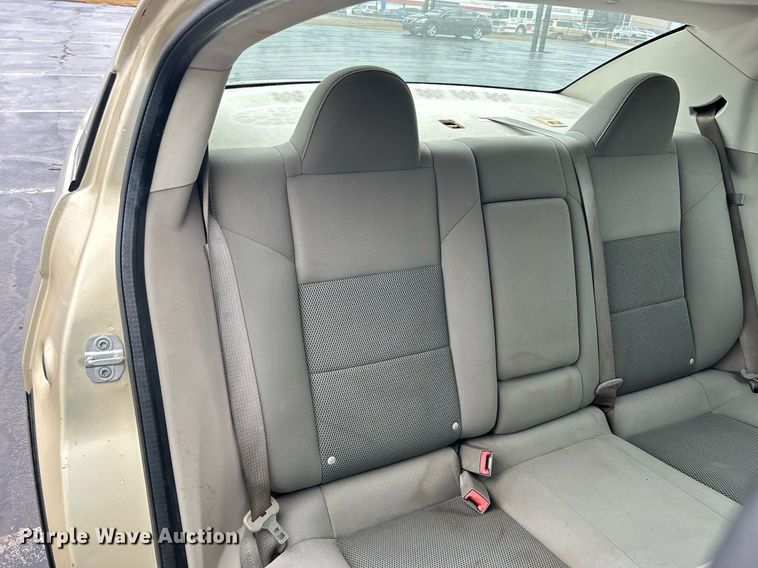 image for item DN0677 2010 Chrysler Sebring 