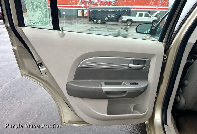 image for item DN0677 2010 Chrysler Sebring 