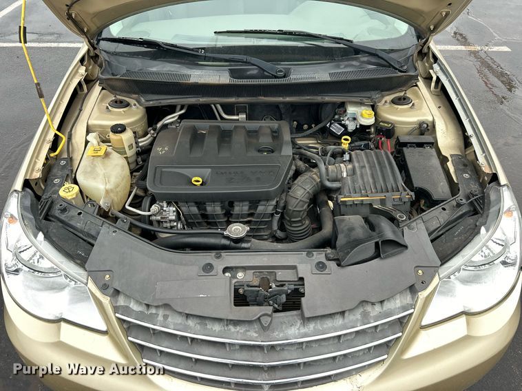image for item DN0677 2010 Chrysler Sebring 
