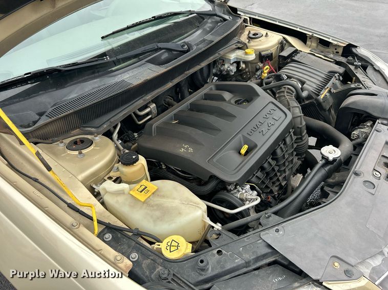 image for item DN0677 2010 Chrysler Sebring 