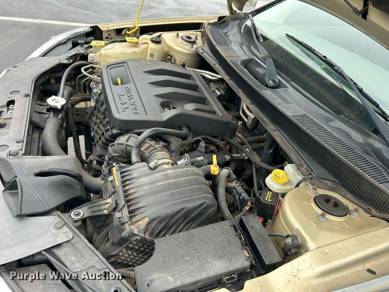 image for item DN0677 2010 Chrysler Sebring 