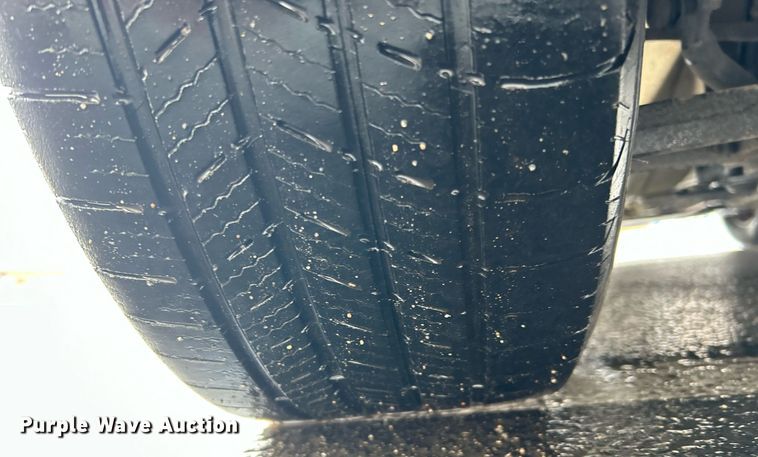 image for item DN0677 2010 Chrysler Sebring 