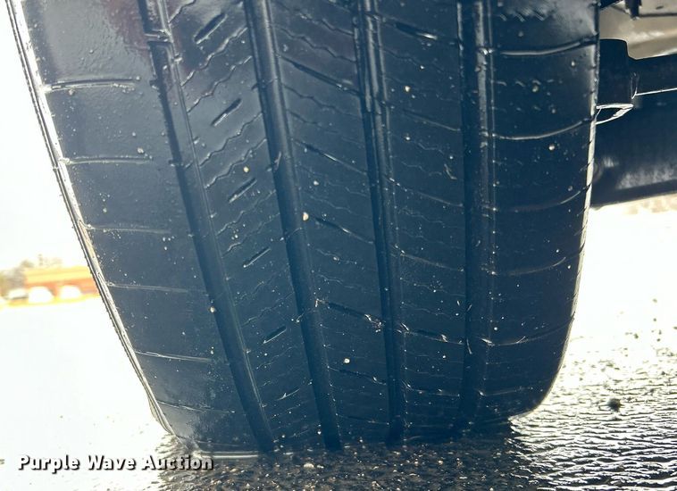 image for item DN0677 2010 Chrysler Sebring 