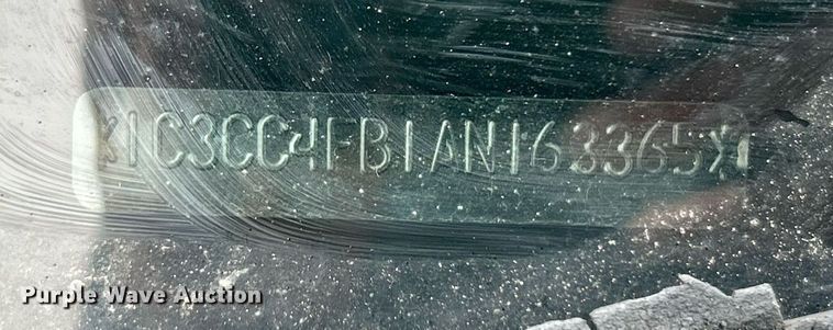 image for item DN0677 2010 Chrysler Sebring 