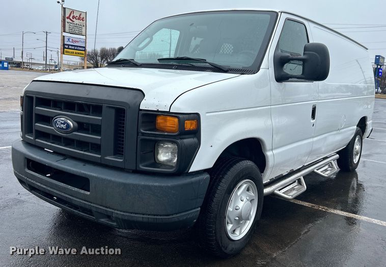 image for item DN0678 2014 Ford E150 van