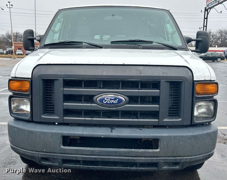 image for item DN0678 2014 Ford E150 van