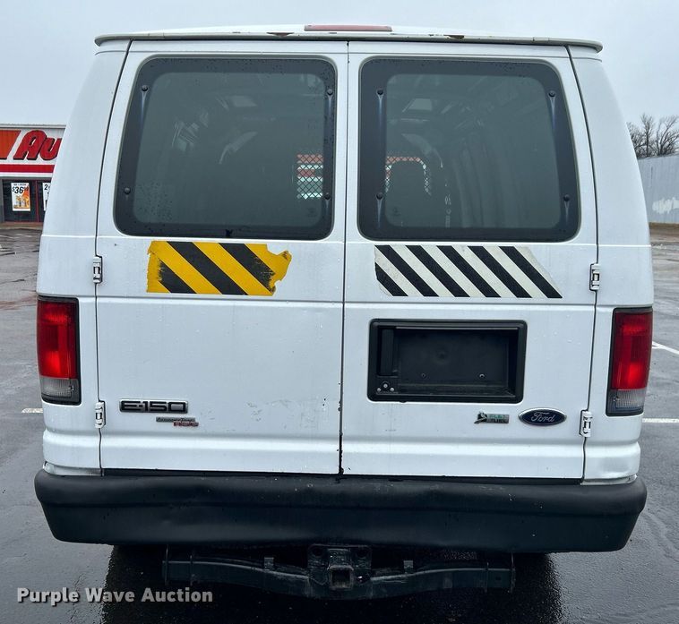 image for item DN0678 2014 Ford E150 van