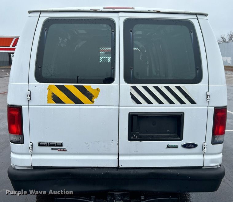 image for item DN0678 2014 Ford E150 van