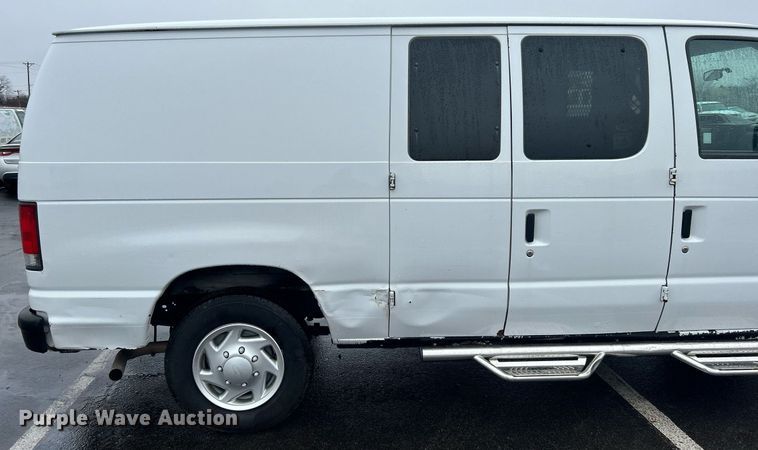 image for item DN0678 2014 Ford E150 van