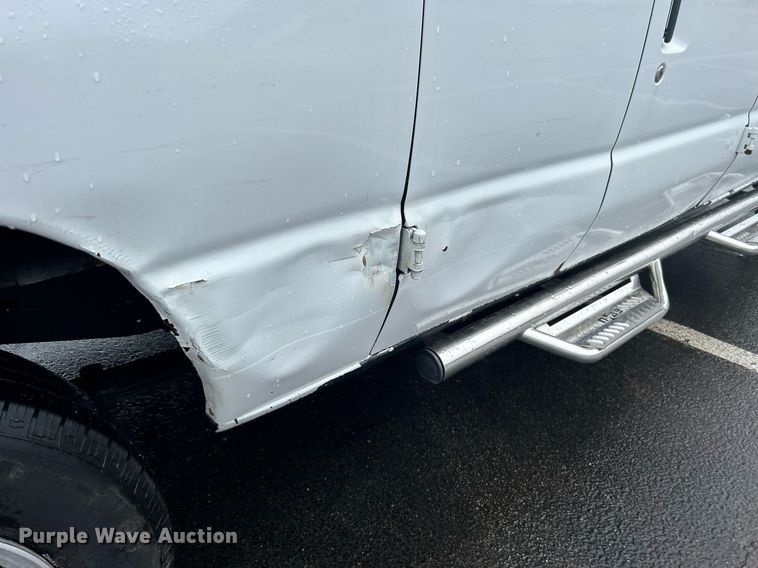 image for item DN0678 2014 Ford E150 van