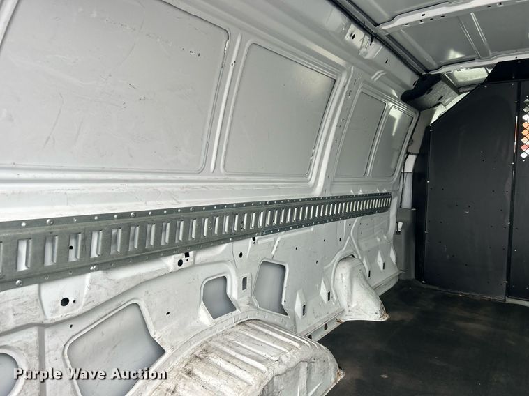 image for item DN0678 2014 Ford E150 van