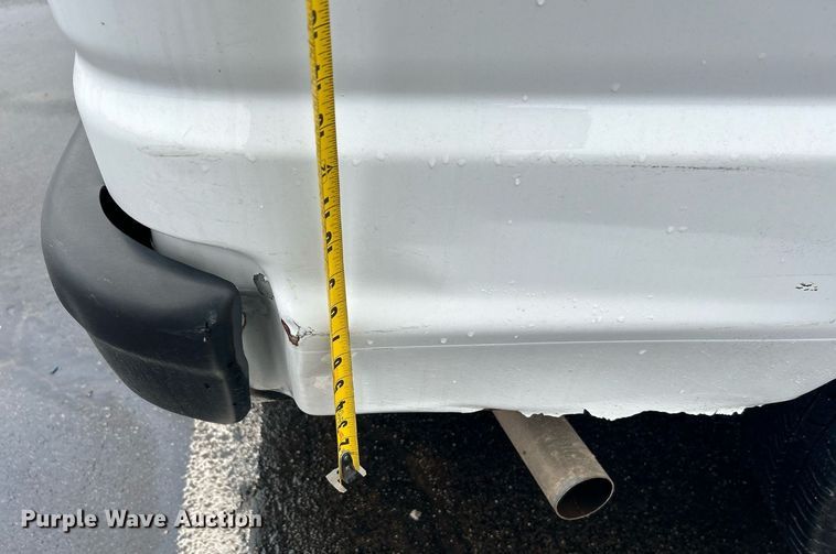 image for item DN0678 2014 Ford E150 van