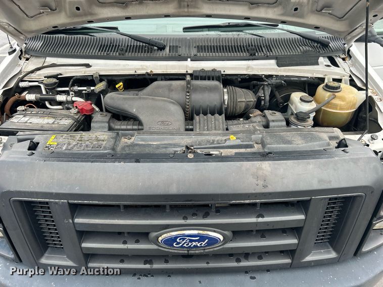image for item DN0678 2014 Ford E150 van