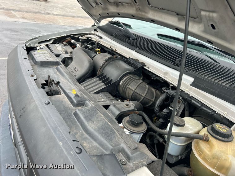 image for item DN0678 2014 Ford E150 van