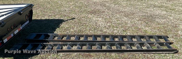 image for item DN0703 2022 Custom Built Gooseneck Trailers, Inc. Gooseneck Float TA 40' equipment trailer