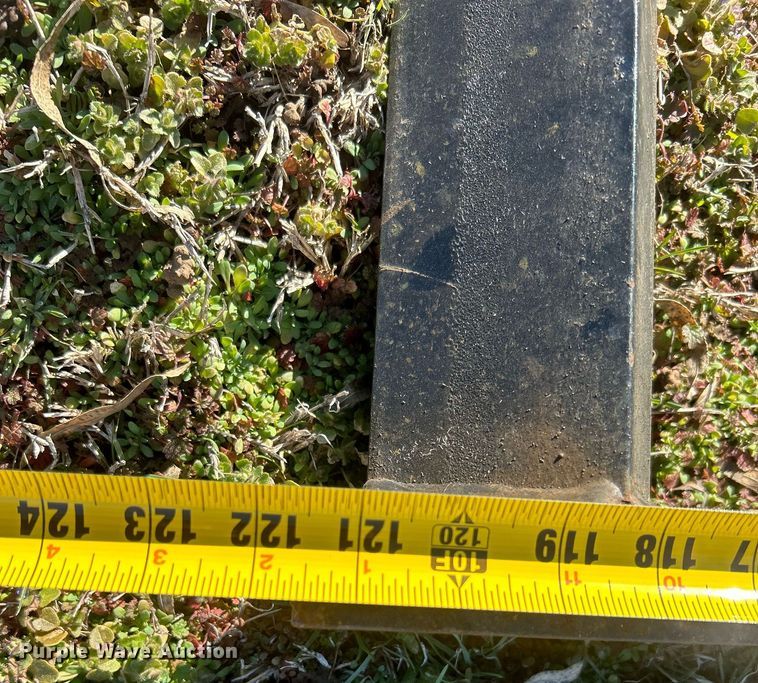 image for item DN0703 2022 Custom Built Gooseneck Trailers, Inc. Gooseneck Float TA 40' equipment trailer